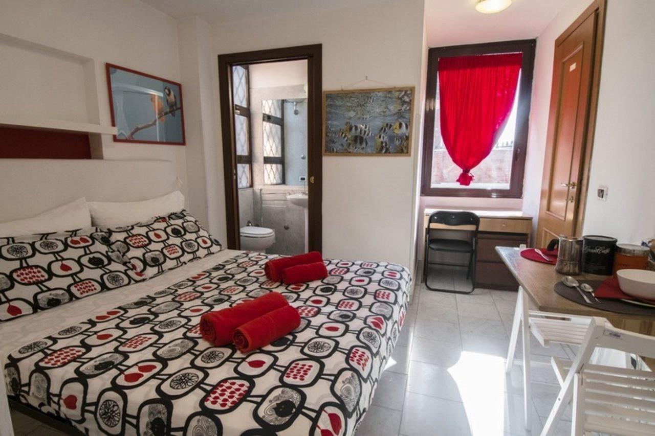 La Voliera Bed & Breakfast Roma Eksteriør bilde